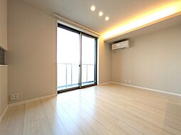 伊予鉄道横河原線 梅本駅 徒歩13分の賃貸アパート 1階1LDKのリビング/ダイニング