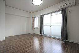 伊予鉄道環状線(JR松山駅経由) JR松山駅前駅 徒歩10分の賃貸マンション 2階ワンルームのリビング/ダイニング