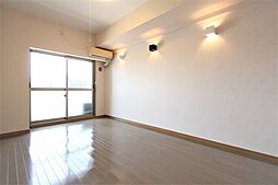 伊予鉄道環状線(JR松山駅経由) 鉄砲町駅 徒歩7分の賃貸マンション 6階1Kのリビング/ダイニング