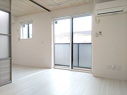 伊予鉄道高浜線 松山市駅 バス22分 鴨川団地前下車 徒歩9分の賃貸アパート 1階2LDKのリビング/ダイニング