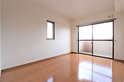 マリベールイースト 301 3階3DKのリビング/ダイニング