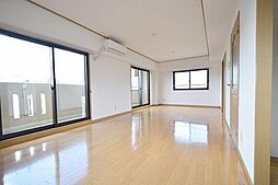 伊予鉄道環状線(JR松山駅経由) 上一万駅 徒歩3分の賃貸マンション