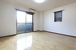 伊予鉄道郡中線 土橋駅 徒歩6分の賃貸アパート 3階ワンルームのリビング/ダイニング