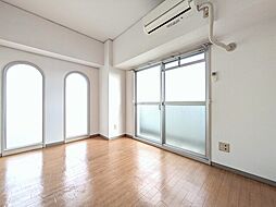 伊予鉄道高浜線 三津駅 徒歩3分の賃貸マンション 11階1Kのリビング/ダイニング