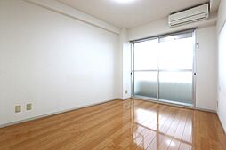 レディアントチャハルI 302