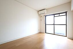 伊予鉄道環状線(JR松山駅経由) 平和通一丁目駅 徒歩5分の賃貸マンション 6階1Kのリビング/ダイニング