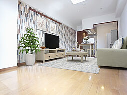 ドルチェ水前寺 205 2階1LDKのリビング/ダイニング