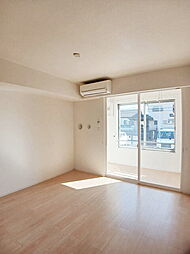 熊本市電A系統 健軍町駅 バス10分 広崎下車 徒歩6分の賃貸アパート 1階2LDKのリビング/ダイニング