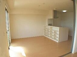 ロイヤルブルー　Ｂ棟 101 1階2LDKのリビング/ダイニング