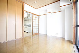 森ビル 207 2階1Kのリビング/ダイニング