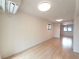 デュオブライト　I 101 1階1LDKのリビング/ダイニング