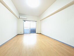 グローリー門司駅前 302 3階ワンルームのリビング/ダイニング