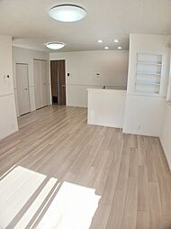 ベレ・ハーモニー 101 1階1LDKのリビング/ダイニング