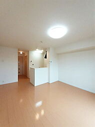 サンライズ 103 1階ワンルームのリビング/ダイニング