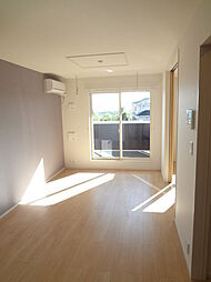 熊本電気鉄道 北熊本駅 バス10分 外沖下車 徒歩6分の賃貸アパート 2階2LDKのリビング/ダイニング