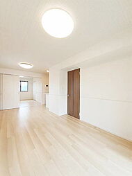 熊本市電A系統 健軍町駅 3.1kmの賃貸アパート 1階1LDKのリビング/ダイニング