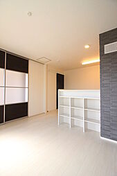 ルネサンスメモリー新大江 301 3階3LDKのリビング/ダイニング