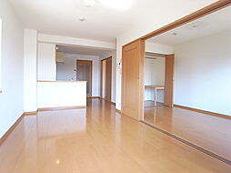 キャッスル田崎本町 305 3階1LDKのリビング/ダイニング