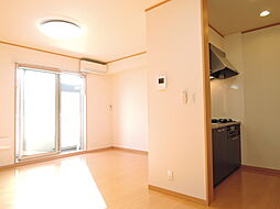 アムール広 202 2階1LDKのリビング/ダイニング