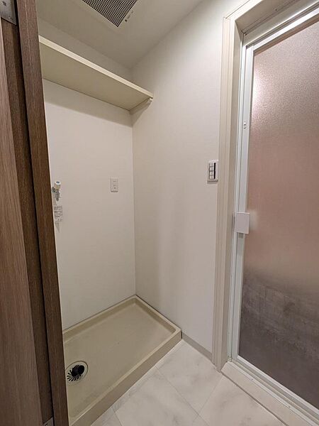 室内洗濯機置場です。