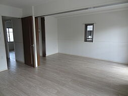 パインフィールド3ｒｄ 206 2階2DKのリビング/ダイニング