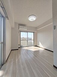 エレガンス綾瀬6 721 7階ワンルームのリビング/ダイニング