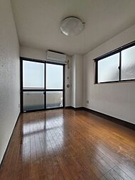 メゾン・ド・ペール 403 4階1Kのリビング/ダイニング