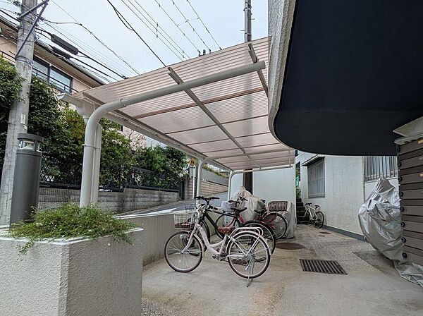駐輪場