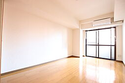 ラ・メゾンワタナベ 503 5階1Kのリビング/ダイニング