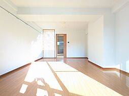 アグライア 105 1階1Kのリビング/ダイニング