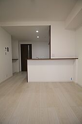 沖縄都市モノレール 県庁前駅 徒歩7分の賃貸マンション 10階1LDKのリビング/ダイニング