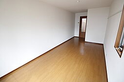 アーバンスクエア 201 2階1Kのリビング/ダイニング