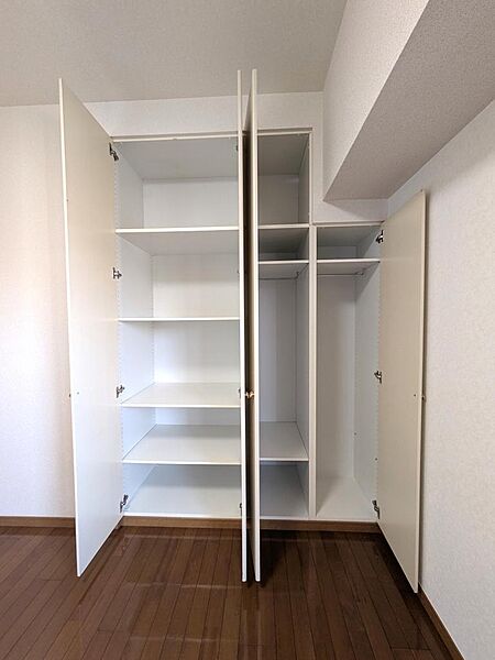 6帖の洋室の収納♪