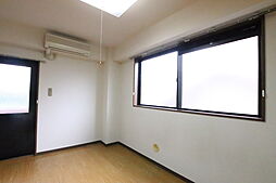 ロイヤルヒルズ国立 206 2階1Kのリビング/ダイニング