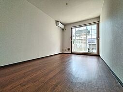 セレッソ回田 102 1階ワンルームのリビング/ダイニング