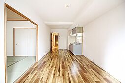 中百舌鳥ガーデンハウス蔵 201 2階3LDKのリビング/ダイニング