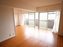 セルサス加茂 103 1階2LDKのリビング/ダイニング