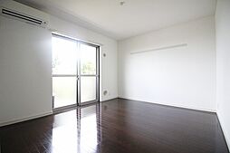 グレージュ山手II 101 1階1Kのリビング/ダイニング