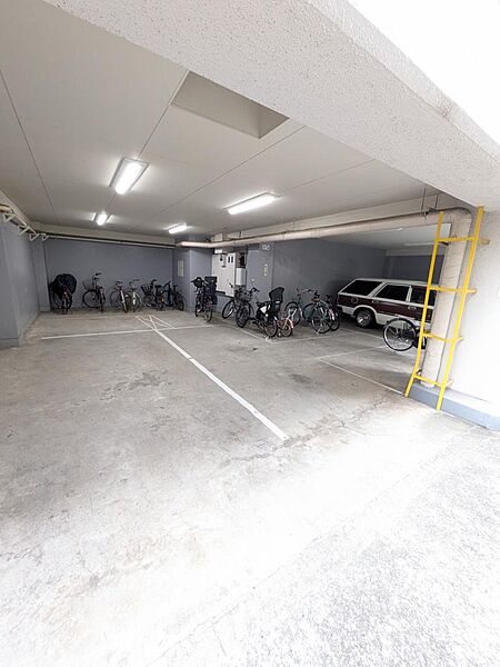 共用部・駐輪場