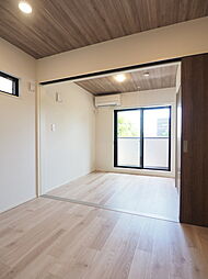 名鉄名古屋本線 名鉄一宮駅 徒歩10分の賃貸アパート 3階1LDKのリビング/ダイニング