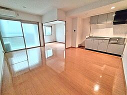 グランデージ上杉 105 1階1LDKのリビング/ダイニング