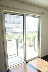 ガーデンスクエアIII 2 1階2LDKのリビング/ダイニング