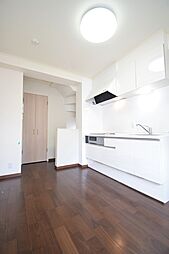 デザインメゾン茶屋町 2 1階1DKのリビング/ダイニング