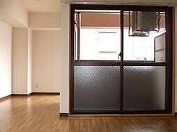 エクセレント南新町 301 3階1Kのリビング/ダイニング