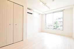 ＷＥＬＬ　ＣＯＵＲＴ　ＮＡＫＡＭＵＲＡＫＯＵＥＮ 301 3階ワンルームのリビング/ダイニング