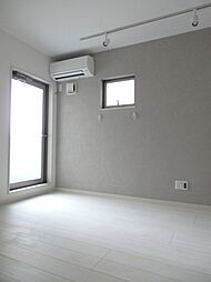 Ｃｈｅｒｉｍ上飯田 202 2階ワンルームのリビング/ダイニング