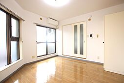 タートルフラッツ 307 3階1Kのリビング/ダイニング