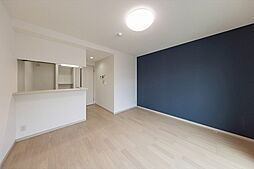 ウェルスクエア長居公園II 104 1階ワンルームのリビング/ダイニング