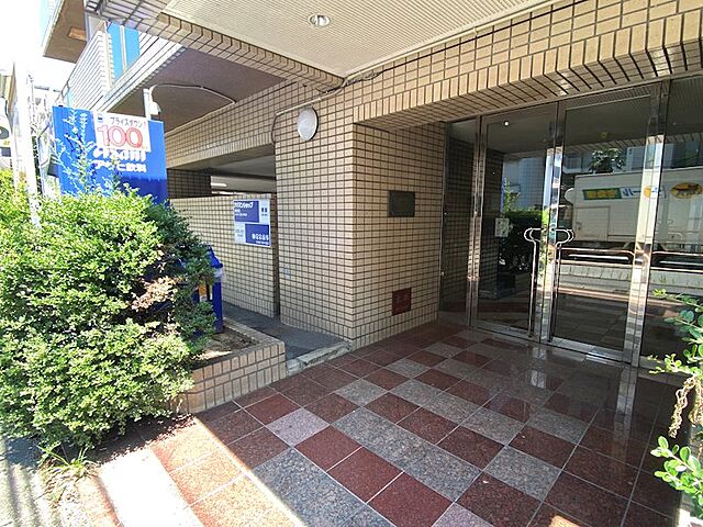 エントランス