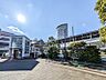 その他：物件から徒歩4分のJR京葉線「新浦安」駅前。商業施設やバスロータリーが集積する便利な生活拠点です